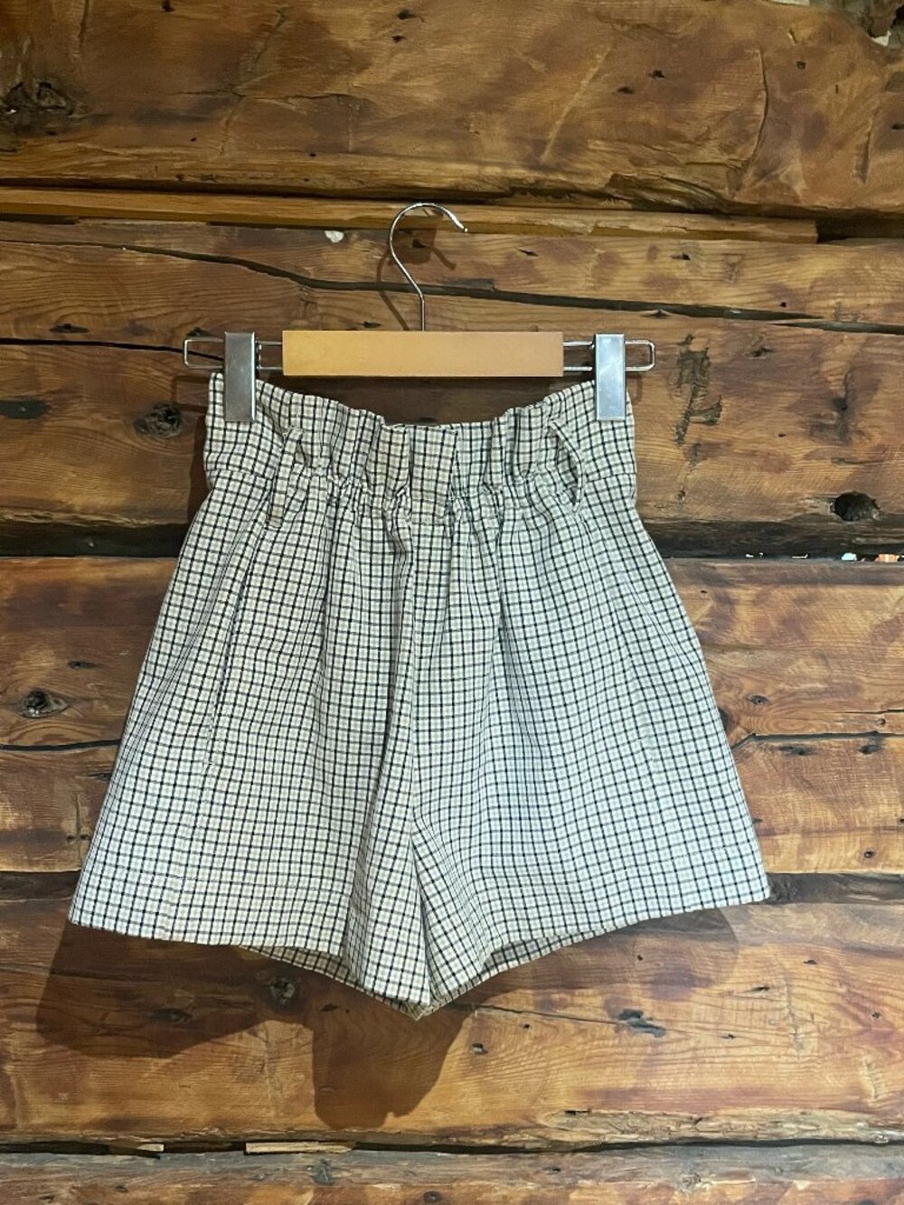 Aritzia Plaid Paperbag/Trouser Shorts